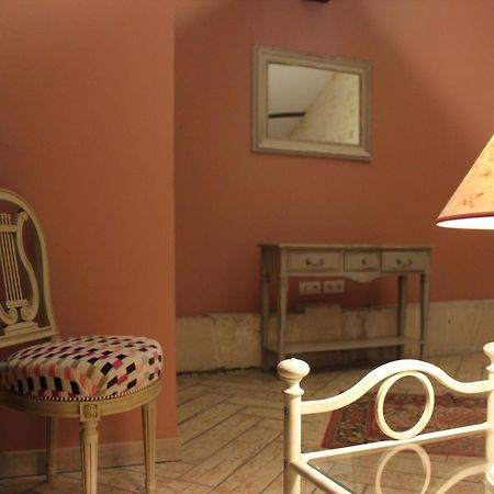 Domaine Des Chais Thénac Szoba fotó