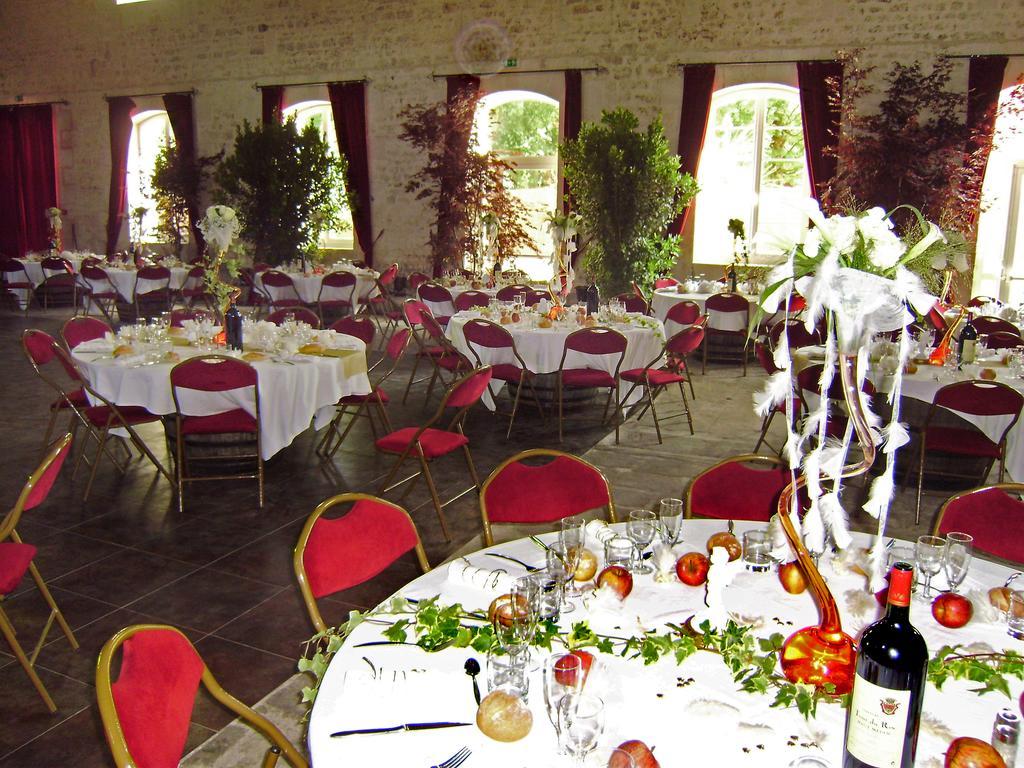 Domaine Des Chais Thénac Kültér fotó