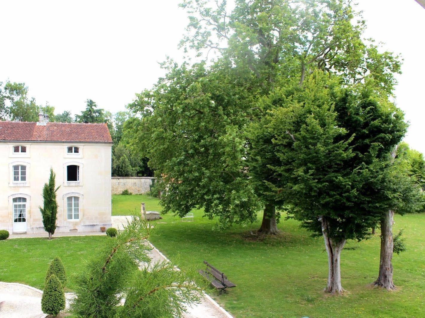 Domaine Des Chais Thénac Kültér fotó